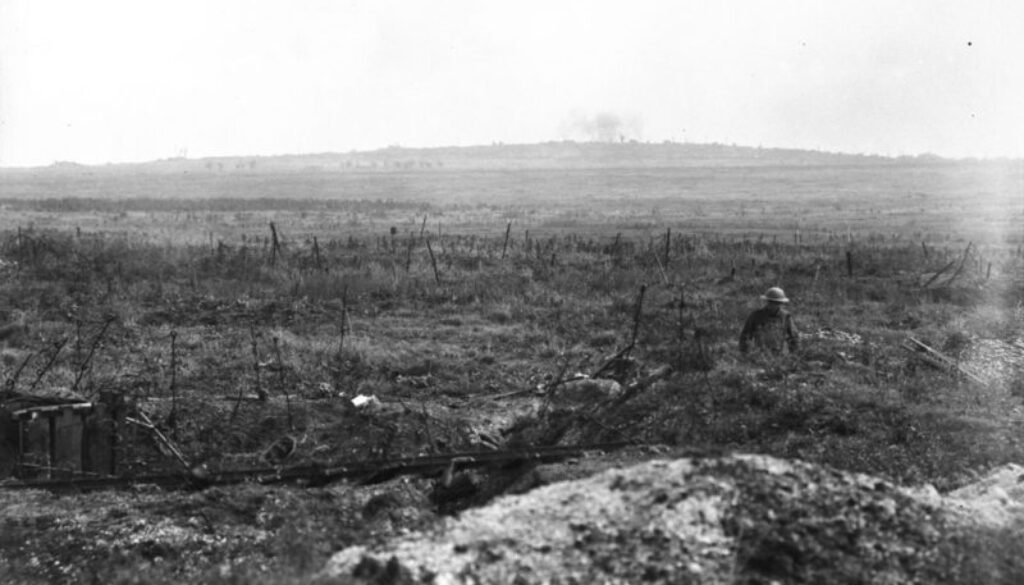 96_Shells bursting on Monchy just before its capture. Advance East of Arras. August, 1918